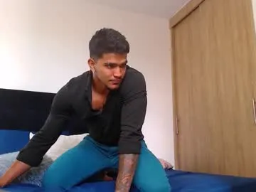 ZoeyReed – webcam model profile photo Image 10