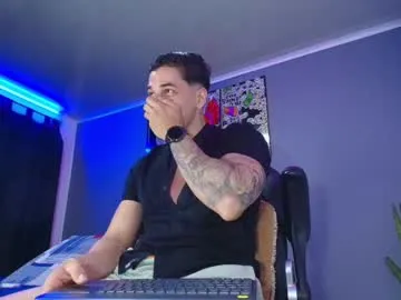 YaraDavis – webcam model profile photo Image 10