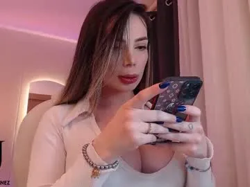 KarlaBr – webcam model profile photo Image 16