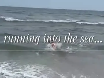 NikolleWilliams – webcam model profile photo Image 12