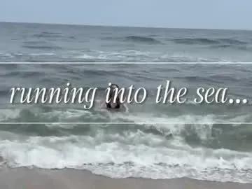 NikolleWilliams – webcam model profile photo Image 14