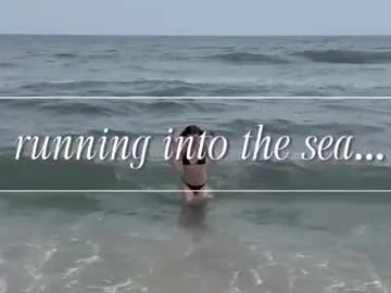 NikolleWilliams – webcam model profile photo Image 17