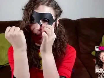 NikolleWilliams – webcam model profile photo Image 2