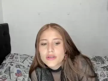 CassieGil – webcam model profile photo Image 2