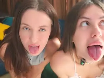 Ninabigtitied – webcam model profile photo Image 11