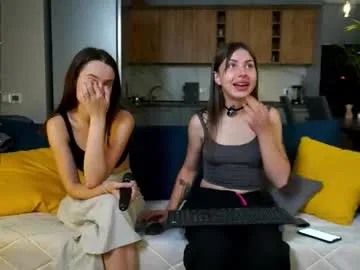 Ninabigtitied – webcam model profile photo Image 6