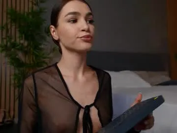 dulcevela – webcam model profile photo Image 4