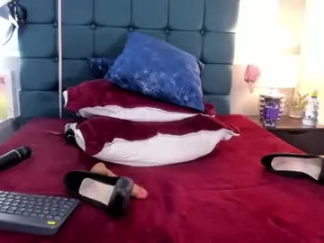 AmyBelmontt – webcam model profile photo Image 13