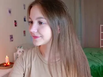 AmyBelmontt – webcam model profile photo Image 3