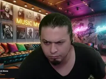 CassieGil – webcam model profile photo Image 5