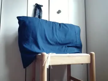 AmyBelmontt – webcam model profile photo Image 10