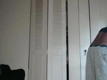 AmyBelmontt – webcam model profile photo Image 15