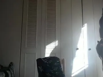 AmyBelmontt – webcam model profile photo Image 16