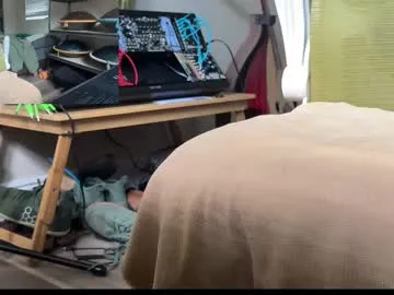 LiaBrooks – webcam model profile photo Image 4