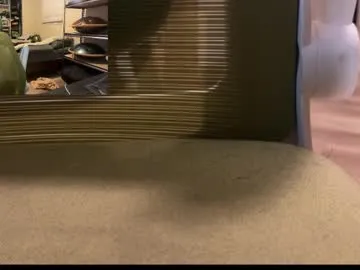 LiaBrooks – webcam model profile photo Image 5