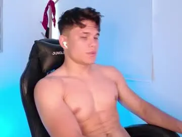 AnnyReina – webcam model profile photo Image 8