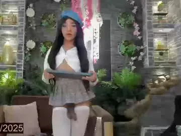 NaughtyNinaX – webcam model profile photo Image 16