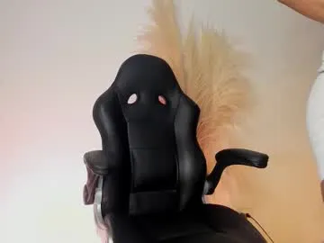 chrizmacgregor – webcam model profile photo