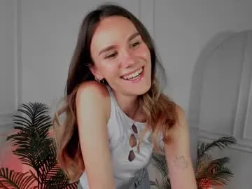 AmyBelmontt – webcam model profile photo Image 15