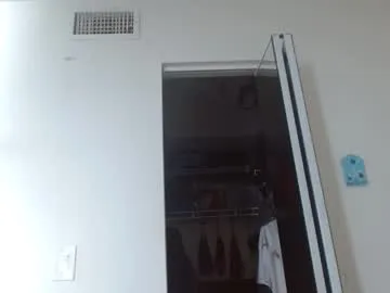 AmaraRice – webcam model profile photo Image 19