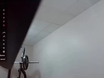 AmyBelmontt – webcam model profile photo Image 4