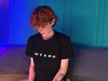 Emmy_Foxx – webcam model profile photo Image 3