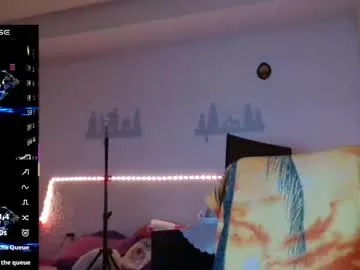 SkyLumen – webcam model profile photo Image 17