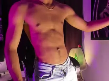 AmyBelmontt – webcam model profile photo Image 6