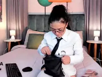 CassieGil – webcam model profile photo Image 13