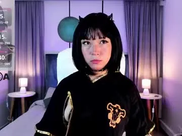 CassieGil – webcam model profile photo Image 16