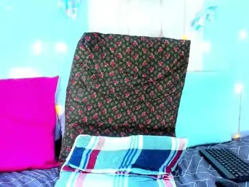 ZoeyReed – webcam model profile photo Image 4