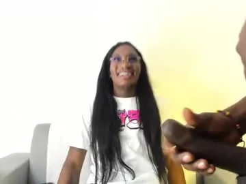 GreciaCooper – webcam model profile photo Image 4