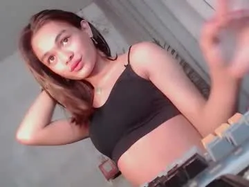 MartinaGucci – webcam model profile photo Image 8