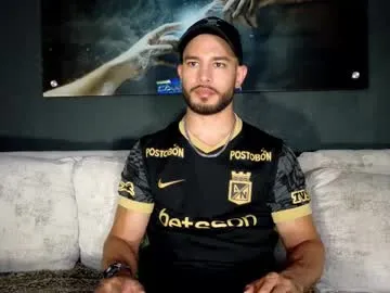 ValenWill – webcam model profile photo Image 10