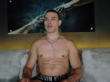 ValenWill – webcam model profile photo Image 12