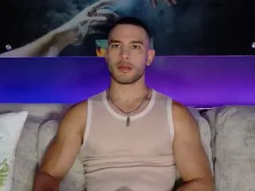 ValenWill – webcam model profile photo Image 14