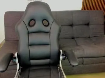 CassieGil – webcam model profile photo Image 11