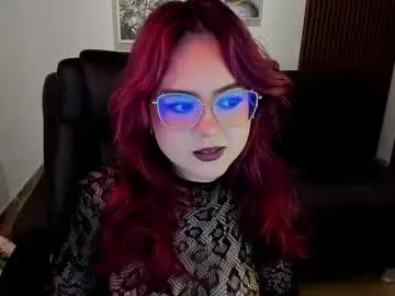 CassieGil – webcam model profile photo Image 4