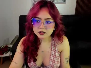 CassieGil – webcam model profile photo Image 7