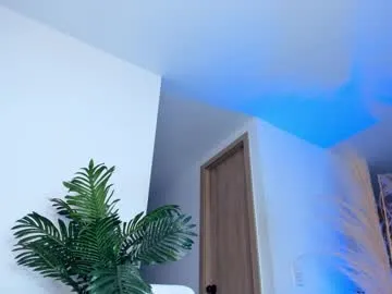 xxNATxxX – webcam model profile photo Image 9