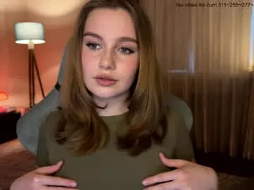 IsabellSanz – webcam model profile photo Image 4