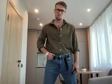 kai101010 – webcam model profile photo Image 9