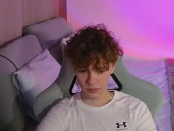 horny_guys_69 – webcam model profile photo Image 16