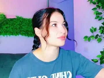 ArianaSole – webcam model profile photo Image 16