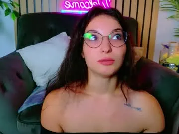 ArianaSole – webcam model profile photo Image 8