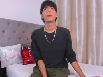 CassieGil – webcam model profile photo Image 16