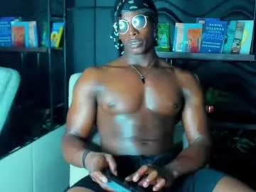 Juhone – webcam model profile photo Image 6