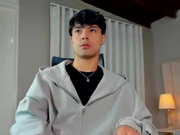 boysgang_sex – webcam model profile photo Image 17