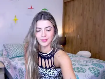 SkyLumen – webcam model profile photo Image 6