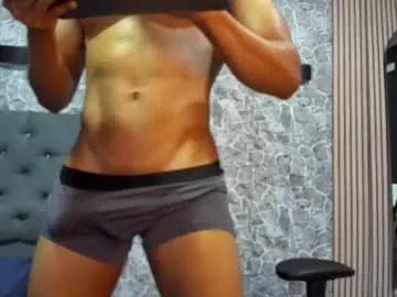 NikkiBea – webcam model profile photo Image 6